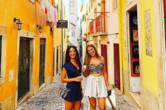 Half day Private Tour 4h Historical Lisbon Center w/ Tasting