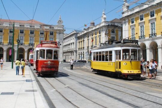 4-hour private tour of Lisbon