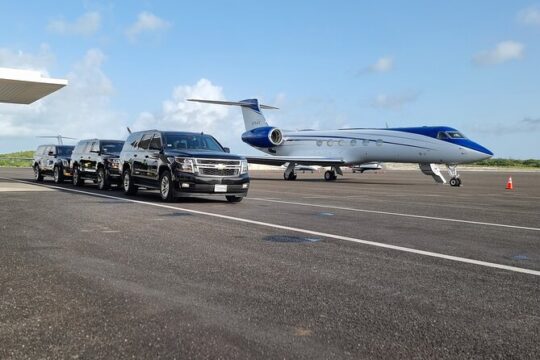 Turks and Caicos: Private ROUND-TRIP Airport Transfer