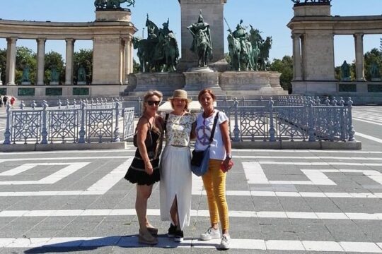 Budapest: Private Custom Walking Tour with A Guide (Private Tour)