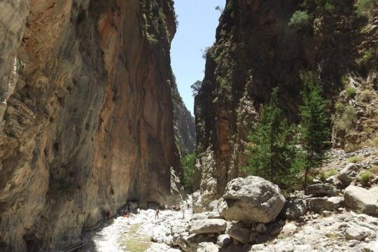 Hiking at Samaria, the longest Gorge in Europe! From Chania