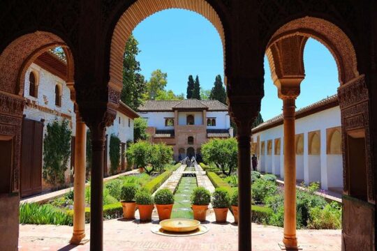 10-Day Guided Tour Morocco and Andalusia from Madrid