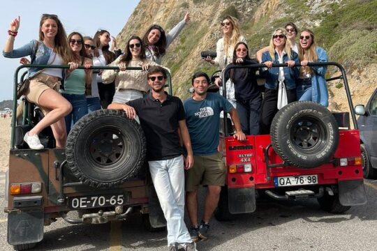 4x4 Tours in Portuguese Classic Jeeps (UMM) around Sintra