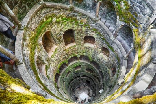 Pena Palace, Regaleira, Sintra and Cascais With Locals