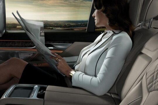 Private Transfers: Paris - Airports / Paris - Disneyland
