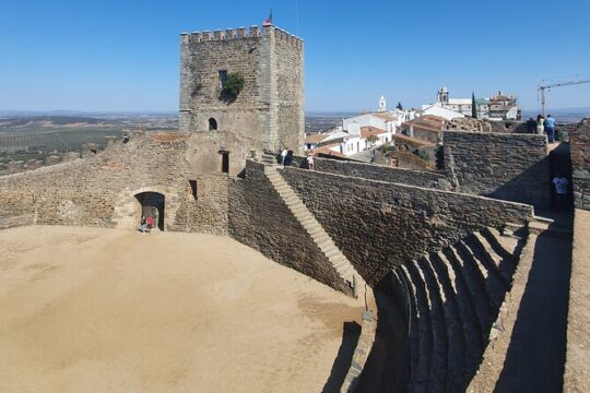 Private Alentejo Tour in Évora and Monsaraz From Lisbon