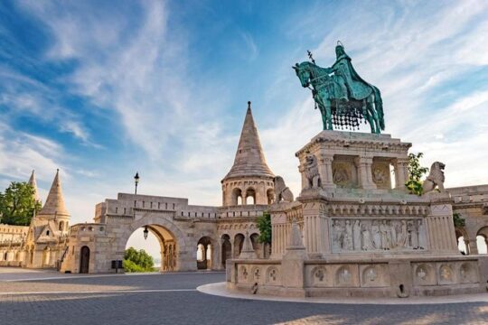 Private Day Trip to Budapest from Vienna