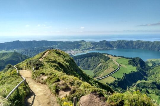 Private Van Tour Half Day Volcanic Lake Sete Cidades