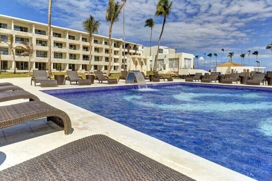 Private Transfer Punta Cana Airport to/from Royalton Bavaro