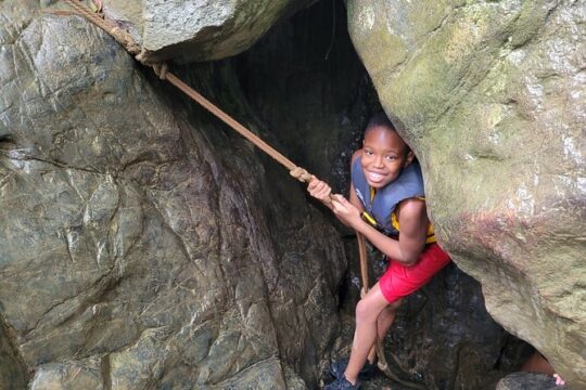 El Yunque Rainforest - Waterslide, Cliff jump, and Rope swing!