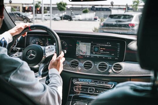 Private Transport Mercedes Taxi