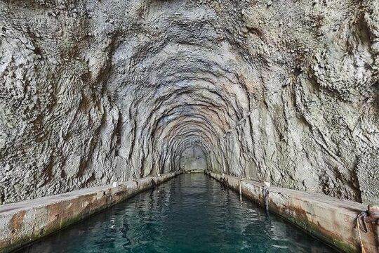 Blue Cave and Dobrec Beach Tour