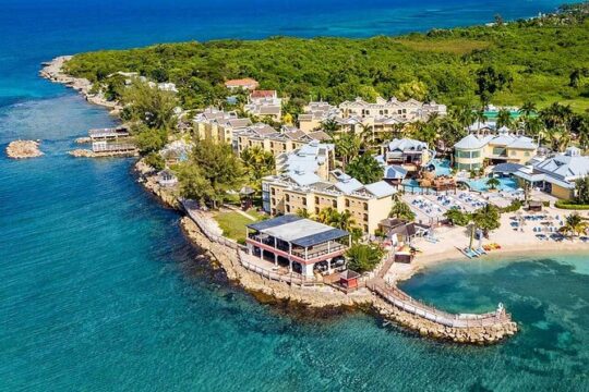 Private Airport Transfer to Jewel Paradise Cove Resort