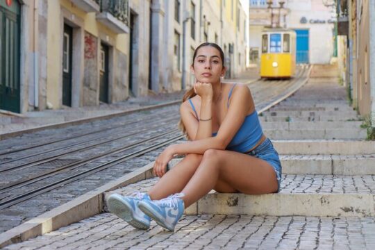 Photoshoot with a Local Photographer in Alfama, Lisbon