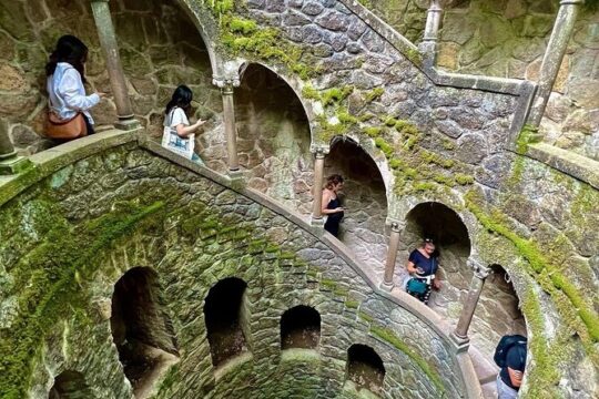 Royal Walk through Sintra: Between Palaces and Mystical Nature