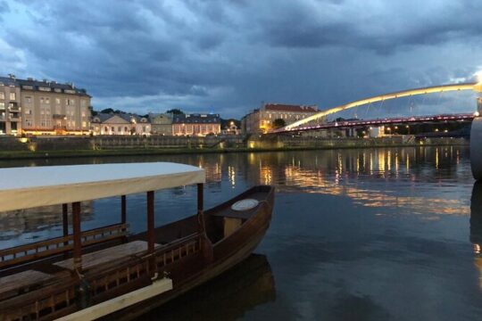 1 Hour Traditional Gondola Sightseeing Vistula River Cruise