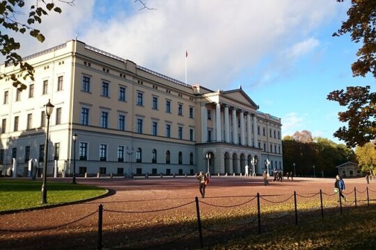 Downtown Oslo: Self-Guided Highlights and History Audio Tour