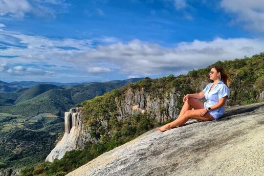 Hierve el Agua tour with Private Transport from Oaxaca