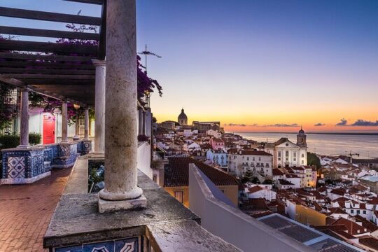 Magic tour Alfama