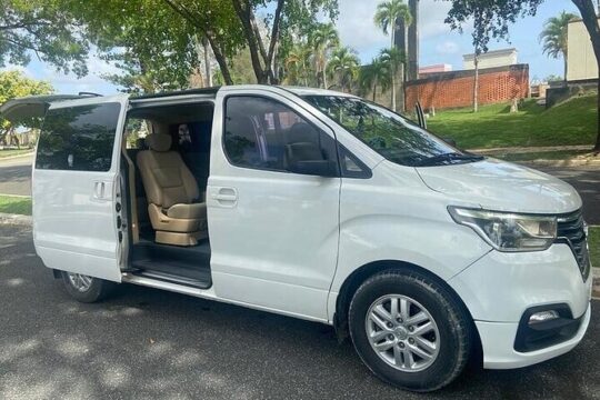 Private Airport Transfer Service To and From Uvero Alto
