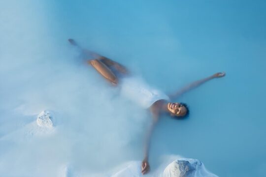 Private Airport Transfer with Blue Lagoon - Admission included
