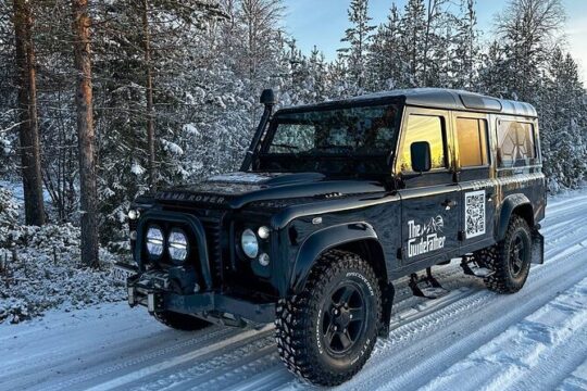 PRIVATE Northern Light Adventure by VIP Car and Snow Scooters