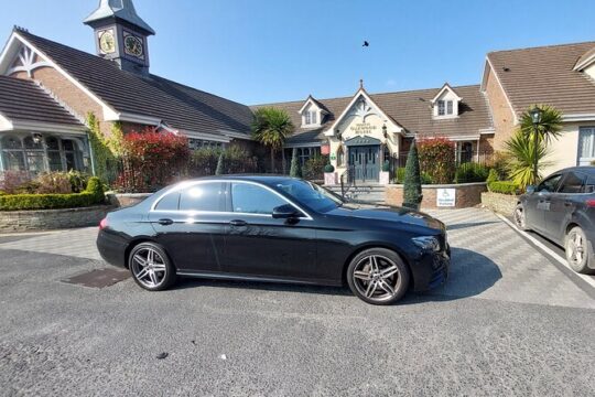 Shannon Airport to Killarney Private Premium Car Service