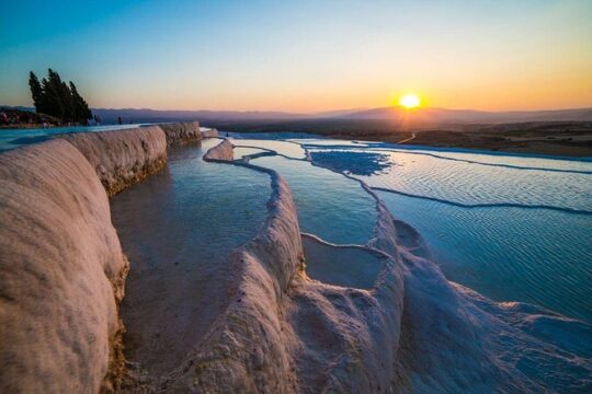 Pamukkale, Cleopatra’s pool, Hieropolis from Antalya with lunch