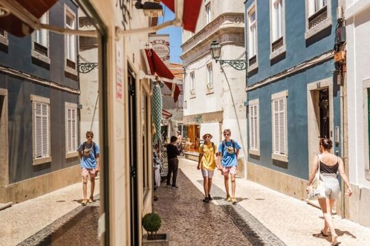 Explore Belem And Cascais With A Local
