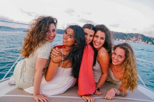 Bosphorus Cruise with 14m Yacht for Private Groups