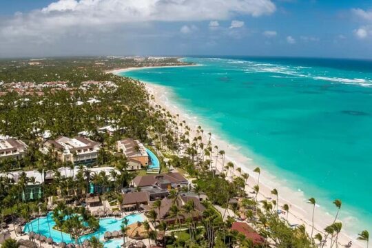 Santo Domingo Airport and Grand Palladium Bavaro Private Transfer