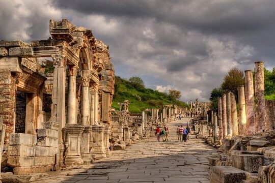 Daily Trip to Ephesus Ancient City, Terrace Houses, Selcuk Archaeology Museum