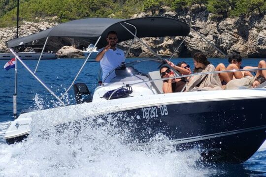 4-hour Private Boat Tour From Dubrovnik with Drinks