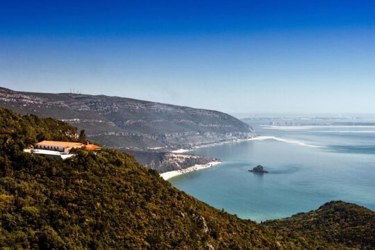 Full Day Private Tour - Arrábida Secret Beaches and Setúbal Wine Region