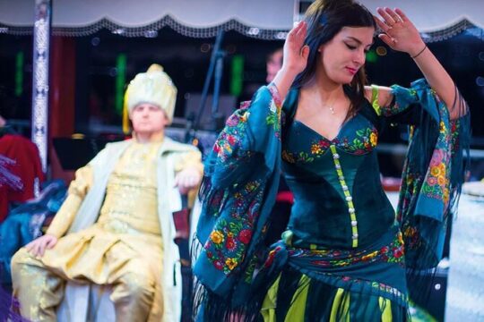 3 Hour Ottoman Dinner Cruise in Istanbul