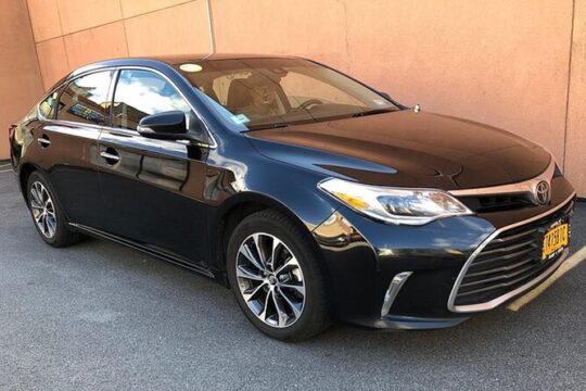 Private Arrival Airport Transfer from LAX (Los Angeles) Airport