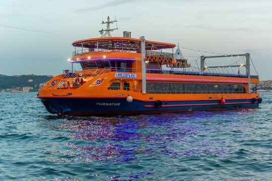 Istanbul Dinner Cruise with Dinner & Entertaintment Private Tables