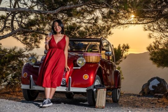 4-Hours Private Photography Tour in Santorini with Pick Up