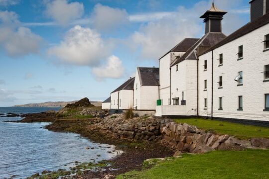 4-Day Islay & Whisky Tour Including Admissions from Edinburgh