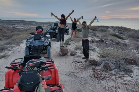 ATV Off-roading + sandboarding Tour in La Paz
