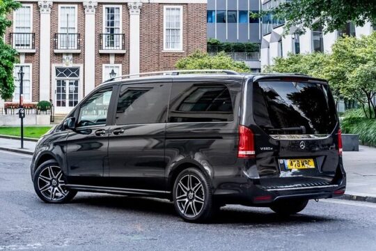 Luxury Van Departure from Barcelona to Barcelona Airport BCN