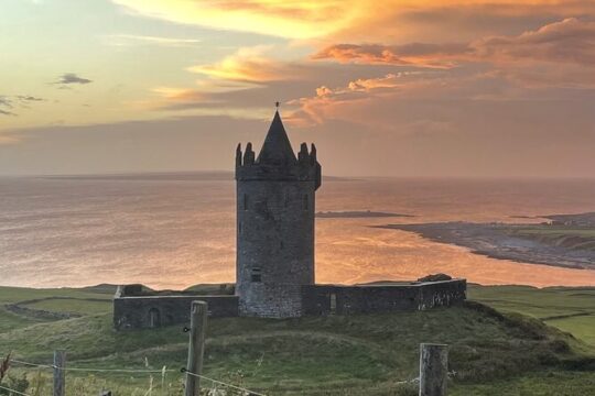 Cliffs of Moher & Galway Bay - History, Music & fun!
