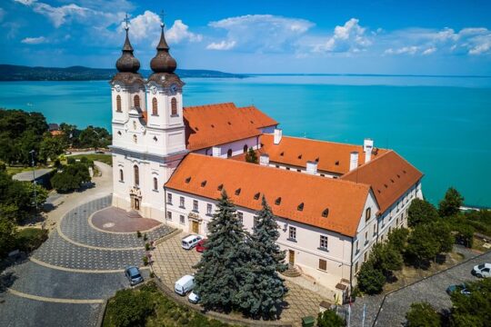 Full-Day Wine Tasting at Lake Balaton Private Tour from Budapest