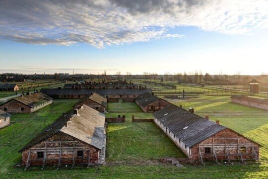 From Krakow: Auschwitz-Birkenau: Guided Tours & Private Transport