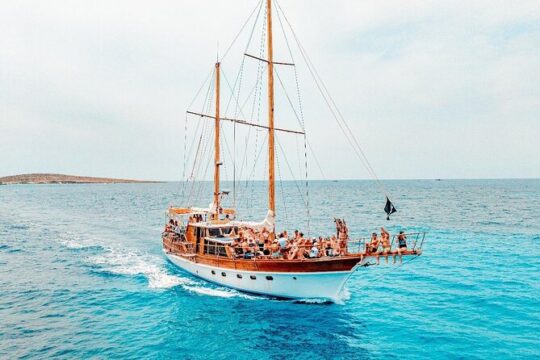 Blue Lagoon: Full-Day Three Island Cruise: Malta, Gozo and Comino