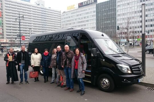 Group Driving Tour from 1 - 6 people for 4 hours Highlights of Berlin