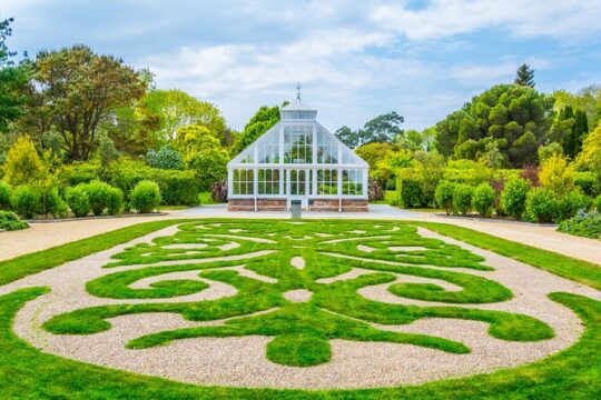Dublin to Malahide Castle & Gardens Half-Day Trip by Car