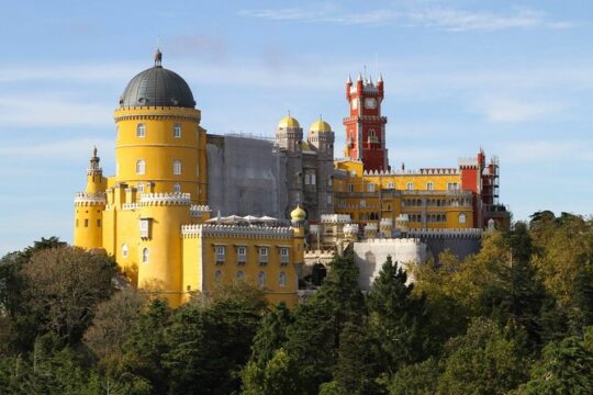 Pena Palace , Sintra and Cascais Tour - Travel With Locals