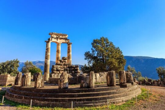 Delphi & Meteora Two (2) days Tour