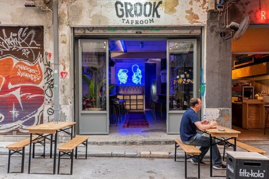 Friday Night Pub Crawl in Thessaloniki, Greece